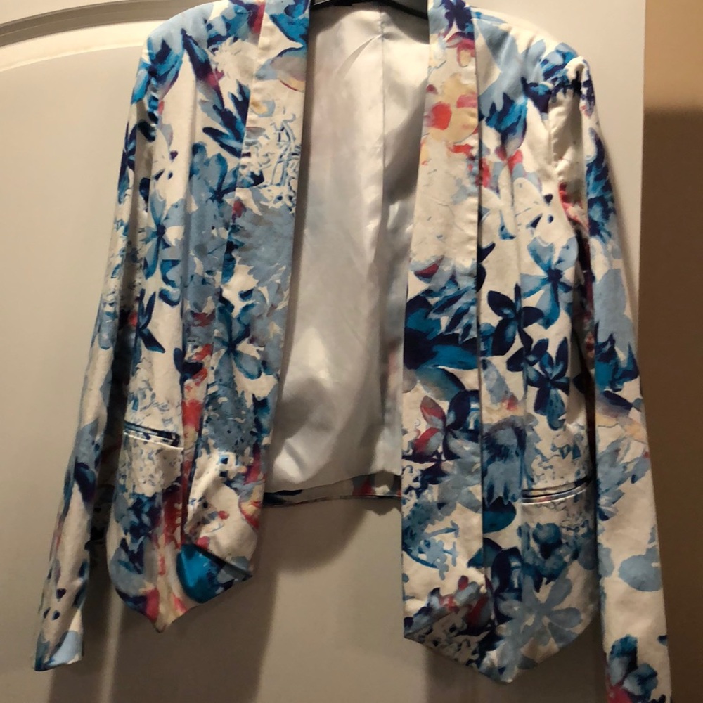 Floral Blazer💕